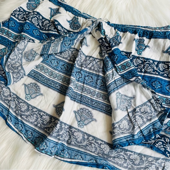 3x$25 L.A. Hearts Blue Off the Shoulder Cold Shoulder Loose Cropped Top, Medium - Picture 5 of 5